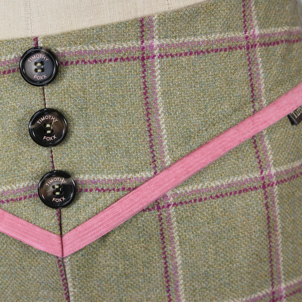 Larissa Tweed Skirt in Gooseberry