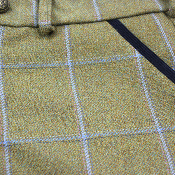 Livibum Tweed Shorts in Amber Spots