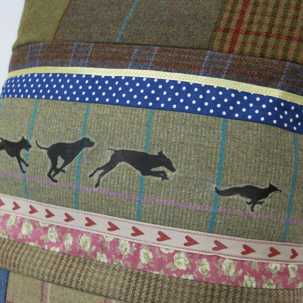 Foxx & Hounds cushion