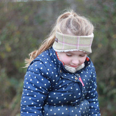 Children's Earwarmer in Gooseberry